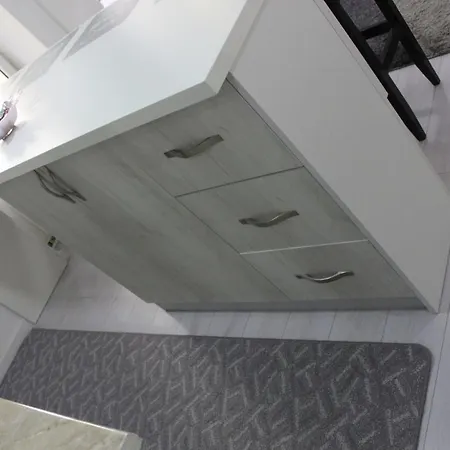 Apartman Na Dan Grbavica شقة *